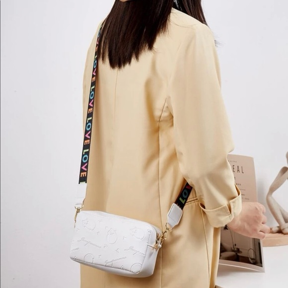 Cartoon Cat Embossed Square Bag - Picture 4 of 4